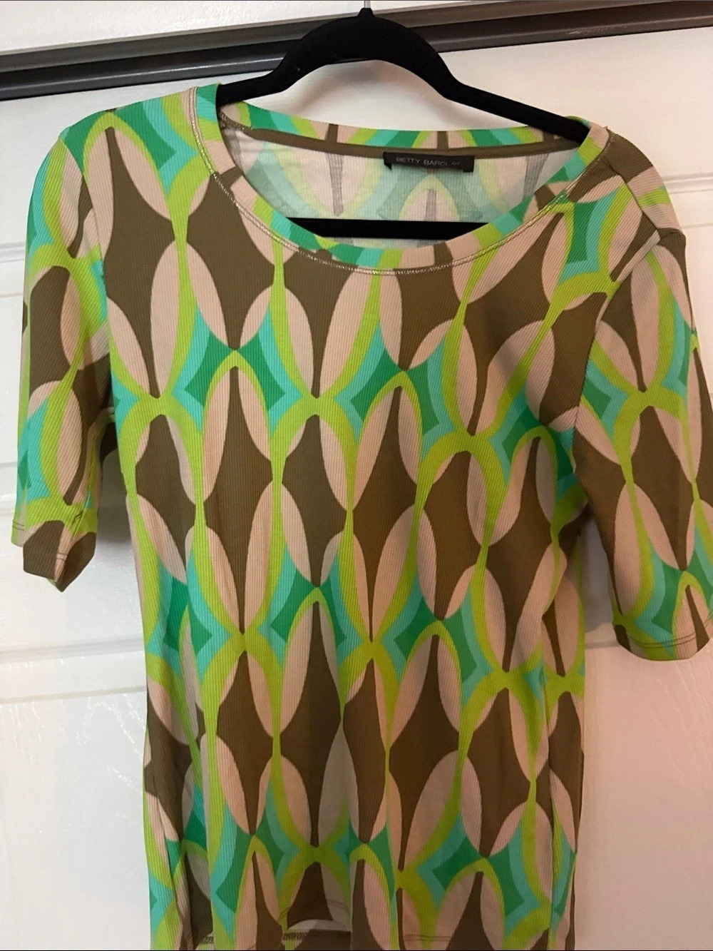 Betty Barclay Women's Geometric Short Sleeve Top in Green & Brown